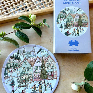 White Christmas | 31 Piece Jigsaw Puzzle